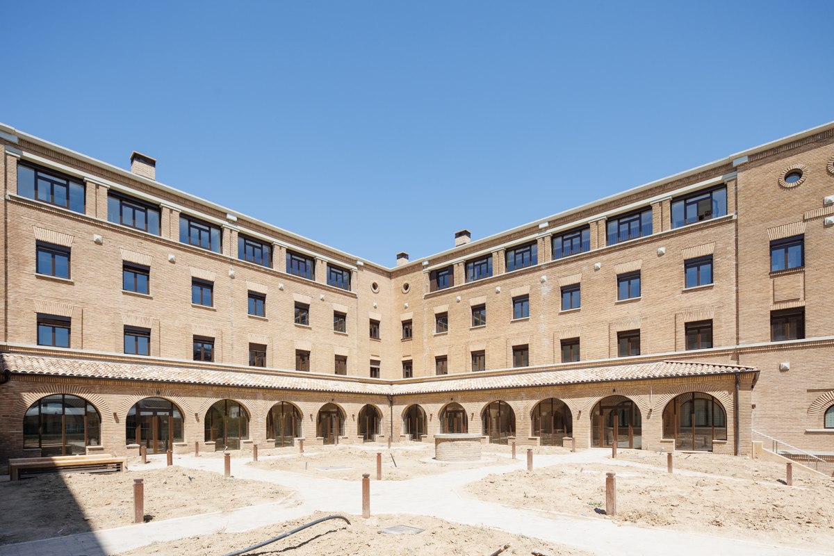 Capuchino Convent de San Antonio de Padua exterior