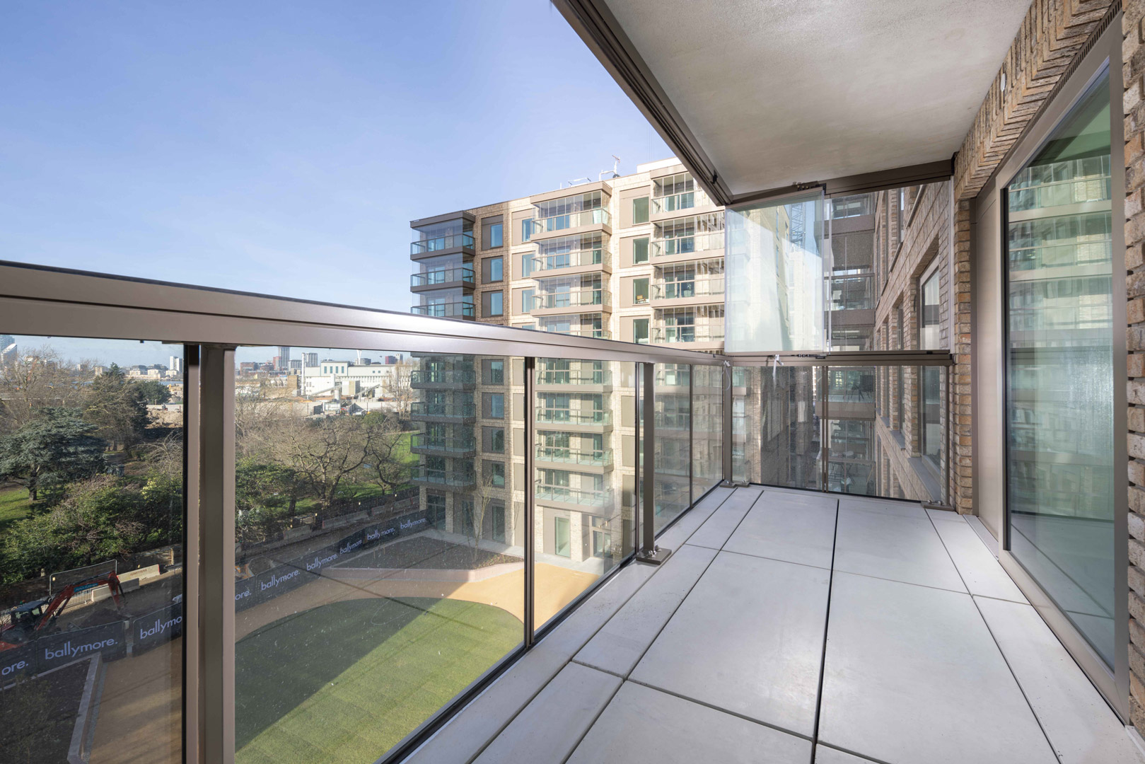 Deanston Wharf, London 8