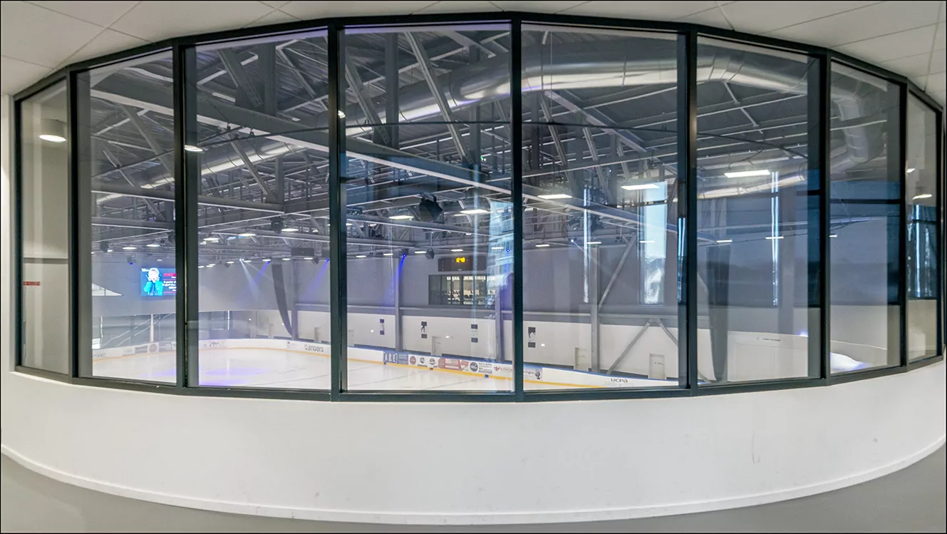 IcePark Angers - Fire Safety Glass Windows